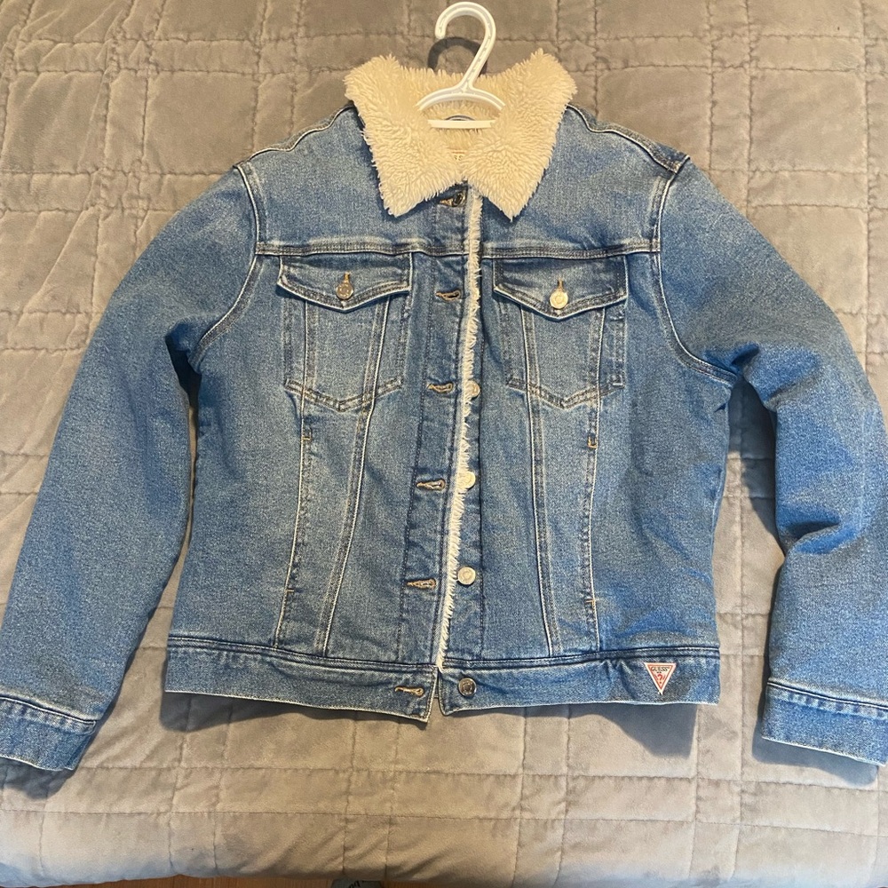 GUESS Denim Jacket – Light Blue & White